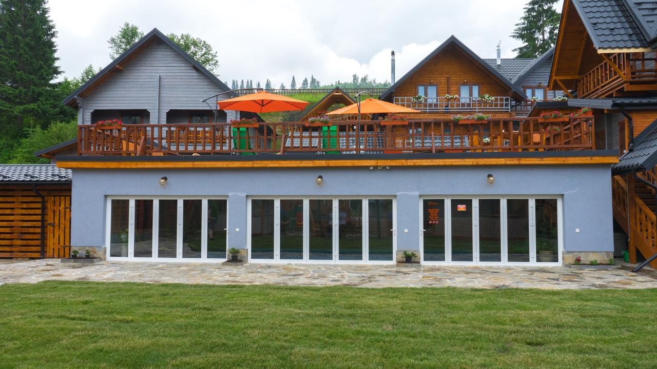 Family Hotel Cascad Bukovel Exterior foto