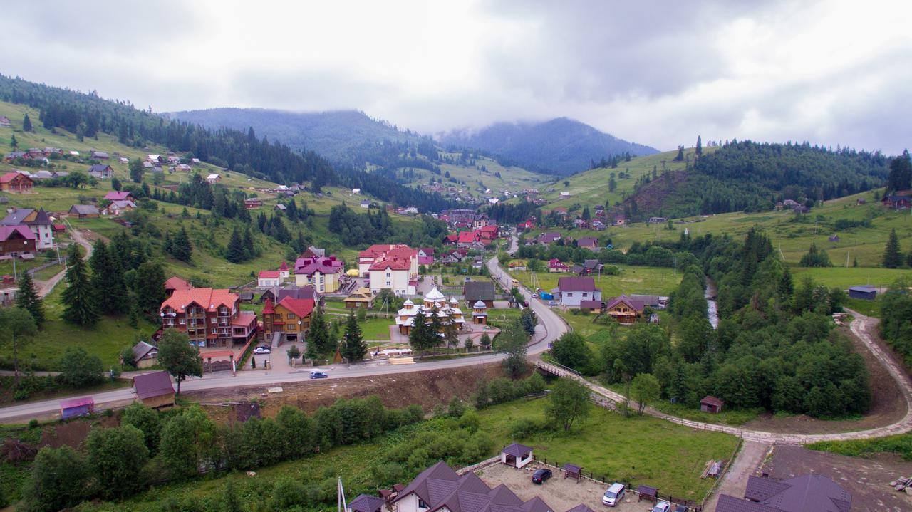 Family Hotel Cascad Bukovel Exterior foto