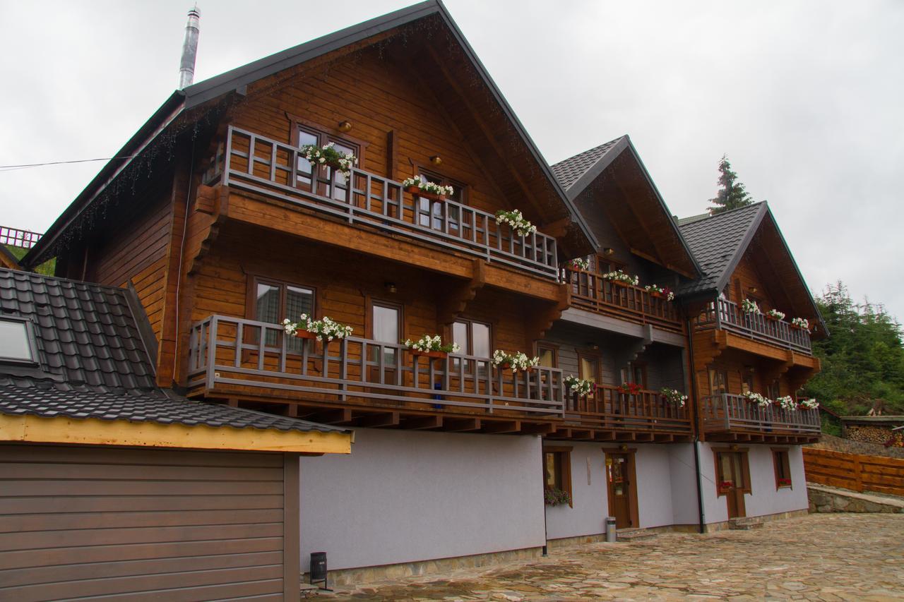 Family Hotel Cascad Bukovel Exterior foto